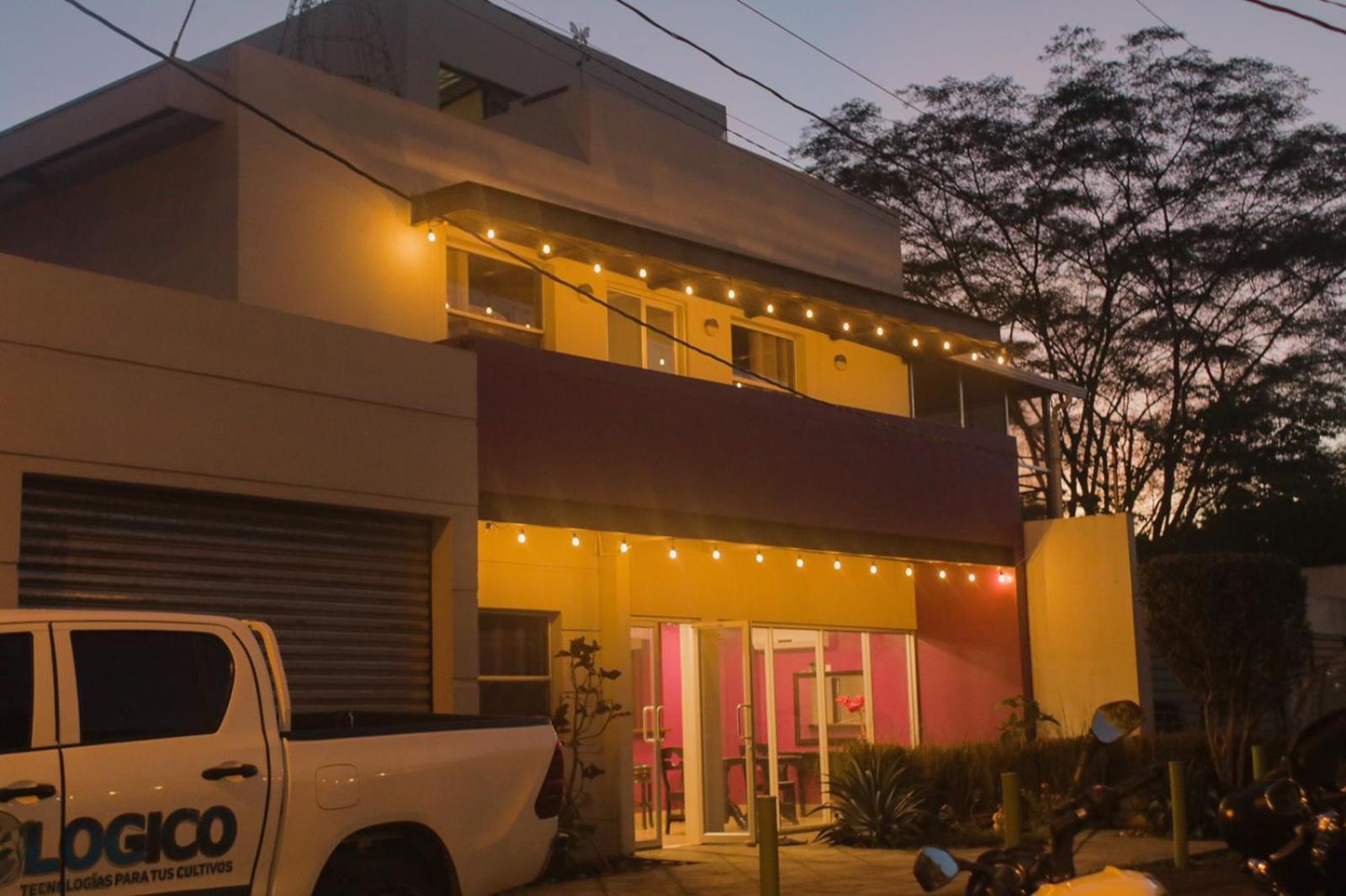 Airport Inn Managua Exterior photo